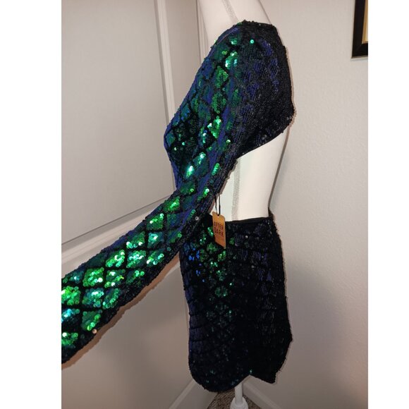 NWT FOREVER 21 Mermaid Sequin Open Back Mini Dress - After Dark Collection - M - Picture 10 of 12